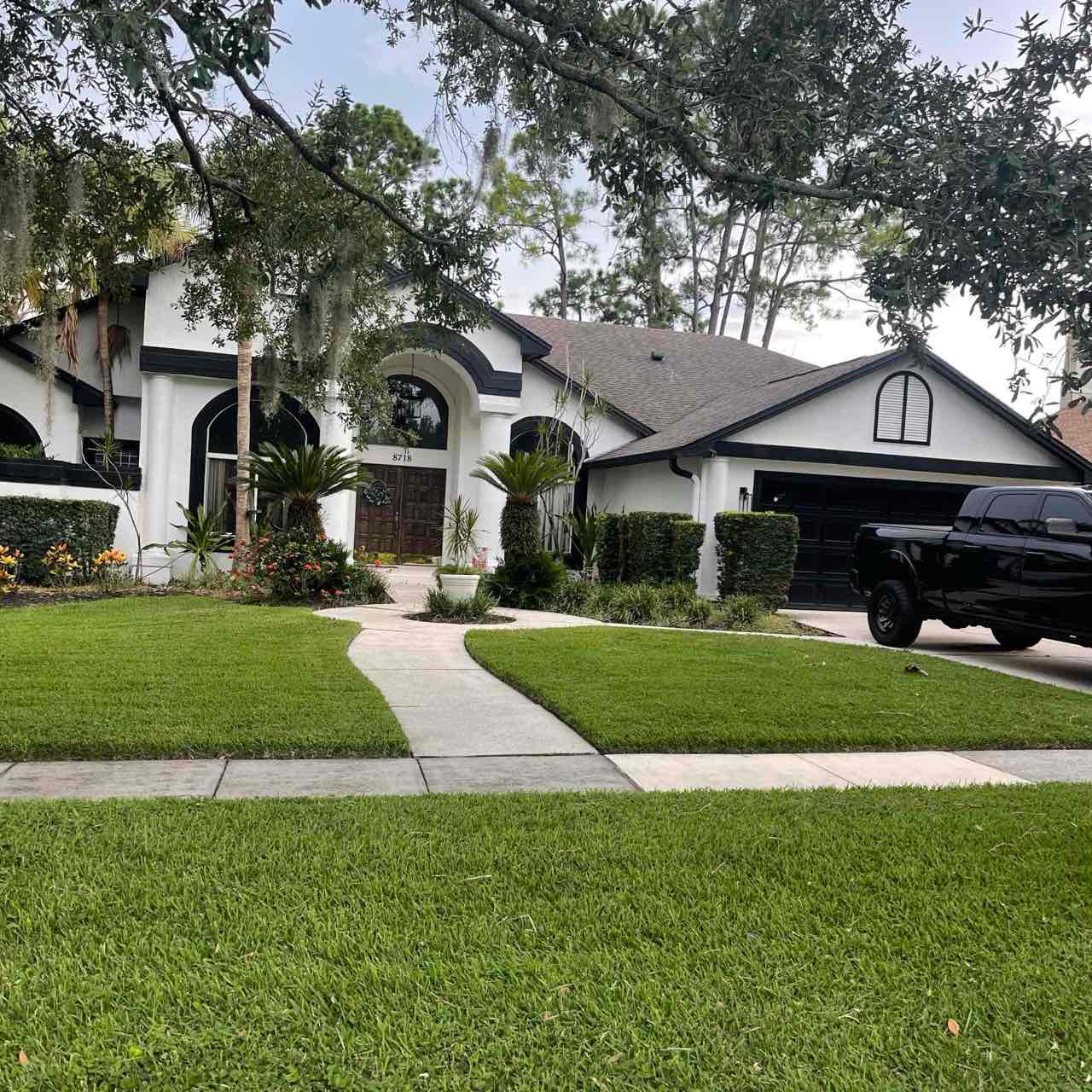 Flower bed weeding — customer yard